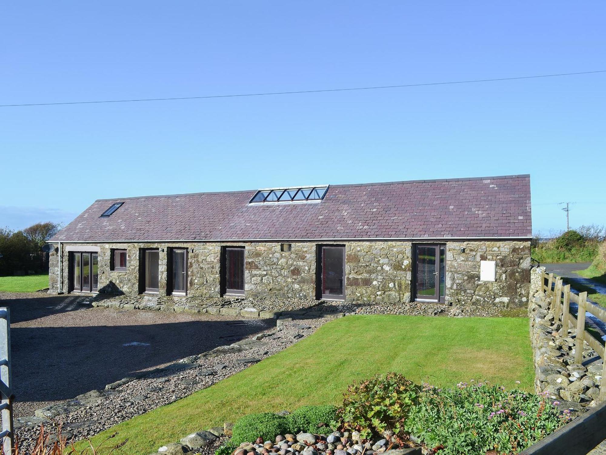 Holiday home Ty Hir